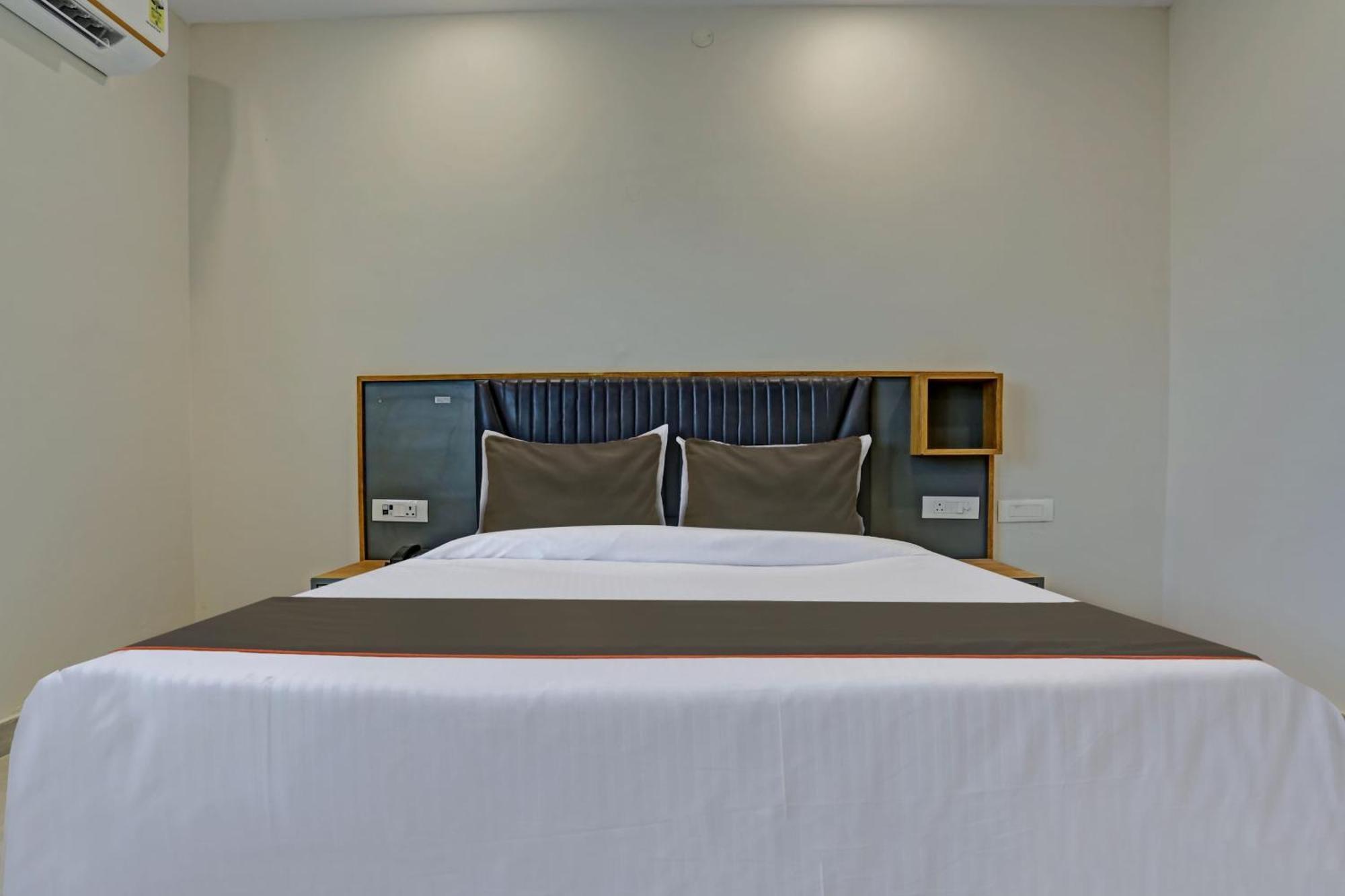 Townhouse Vip Grand 호텔 델리 외부 사진