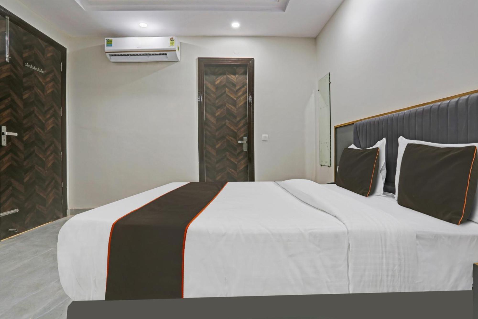 Townhouse Vip Grand 호텔 델리 외부 사진